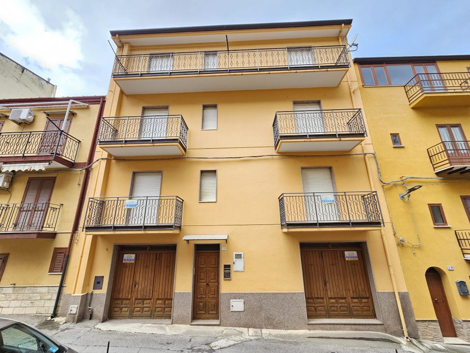 Landsbyhus i Collesano, Palermo - bilde 1
